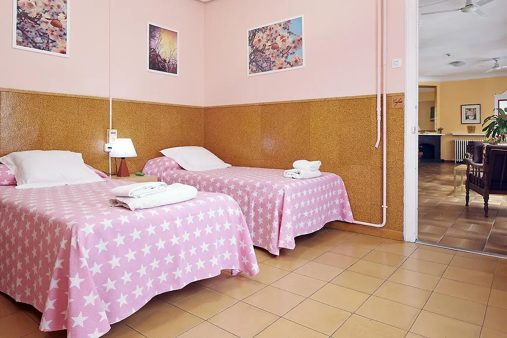 Hostal Valls Barcelona 0*,