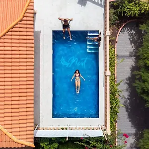 Duque Nest , Costa Adeje (Tenerife) España